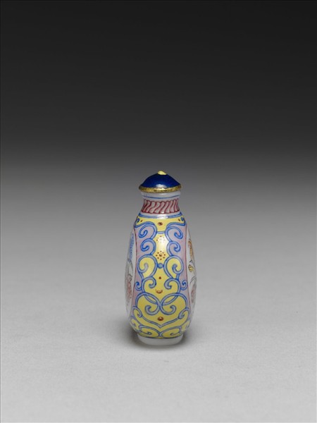 玻璃胎畫琺瑯花卉紋鼻煙壺