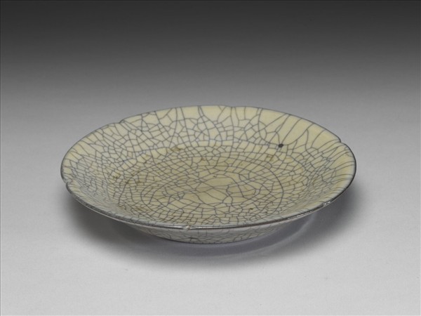 哥窯 青瓷葵口盤