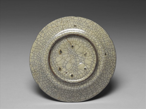 哥窯 青瓷葵口盤