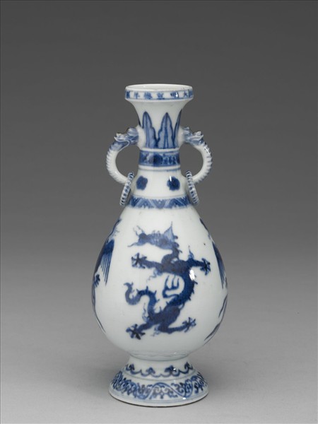 青花龍鳳雙耳環瓶