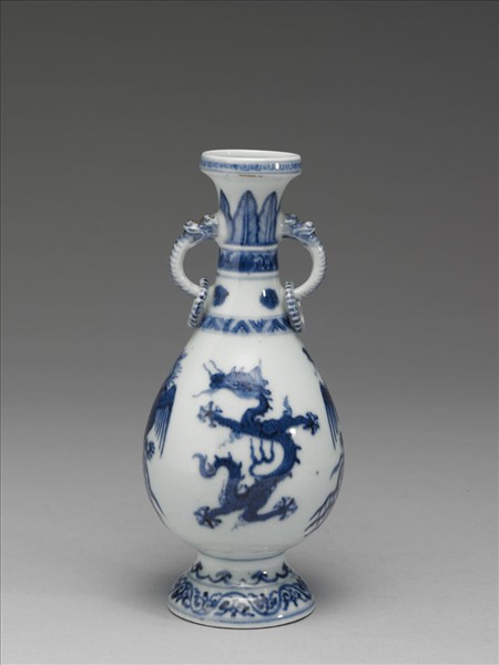 青花龍鳳雙耳環瓶
