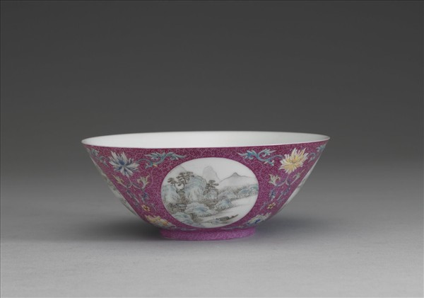 洋彩紅錦地開光山水圖碗