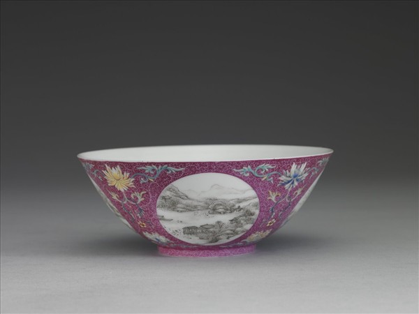 洋彩紅錦地開光山水圖碗