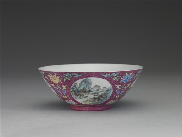 洋彩紅錦地開光山水圖碗