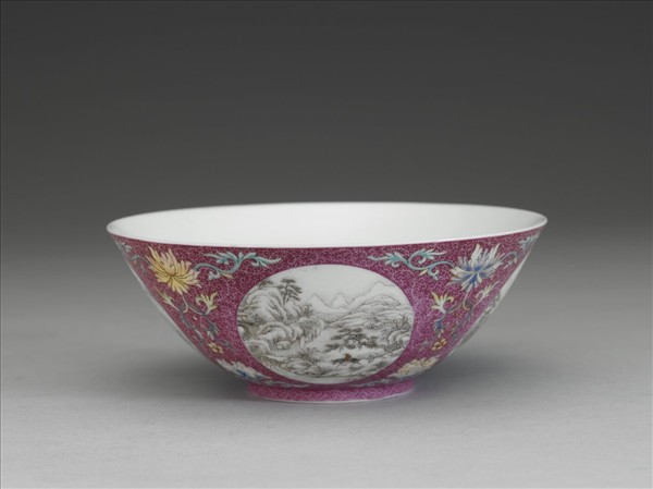 洋彩紅錦地開光山水圖碗