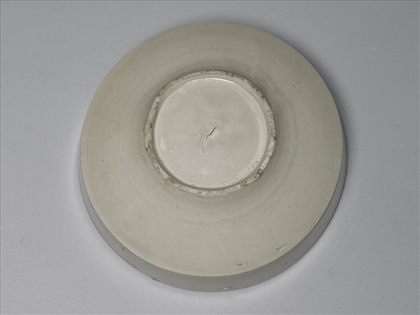 定窯 劃花萱花盒