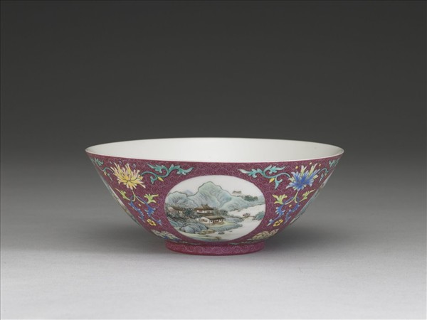 洋彩紅錦地開光山水圖碗