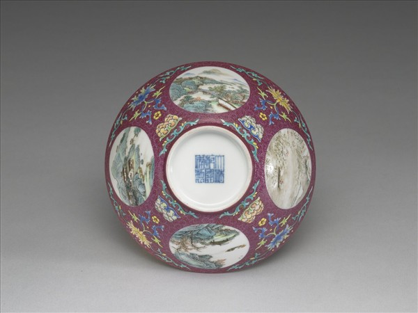 洋彩紅錦地開光山水圖碗