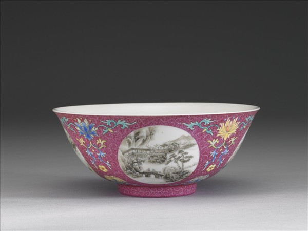 洋彩紅錦地開光山水圖碗