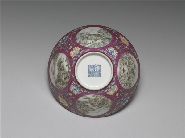 洋彩紅錦地開光山水圖碗