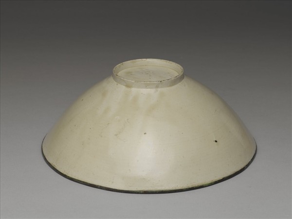 定窯 白瓷印花四季花卉碗