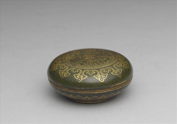 茶葉末釉描金銀盒