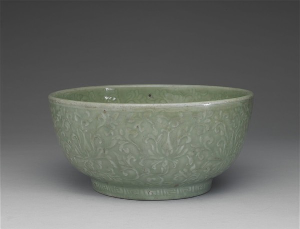 處州窯 翠青番蓮大碗