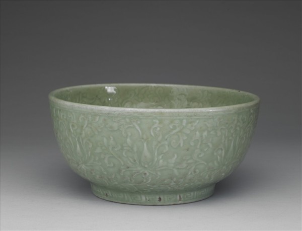 處州窯 翠青番蓮大碗