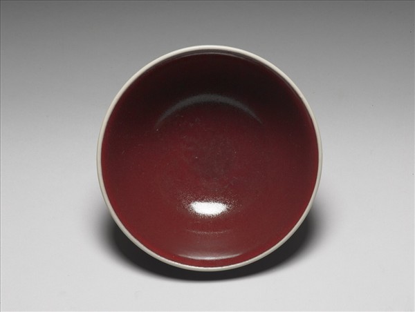 霽紅釉碗