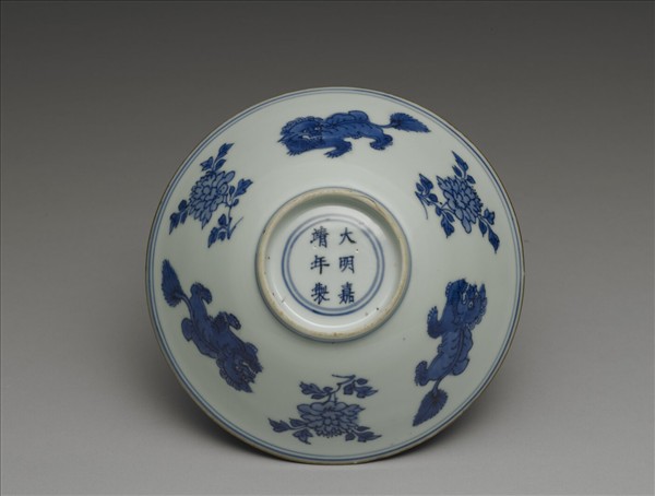 青花獅子碗