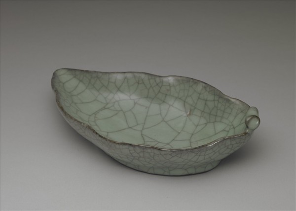 青瓷葉形洗