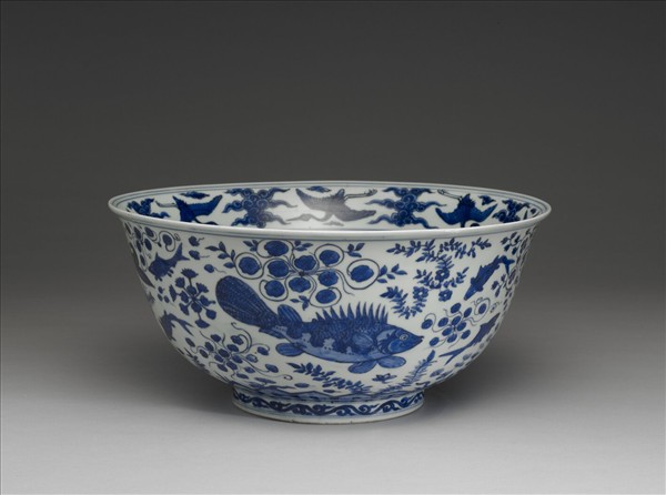 青花魚藻紋碗