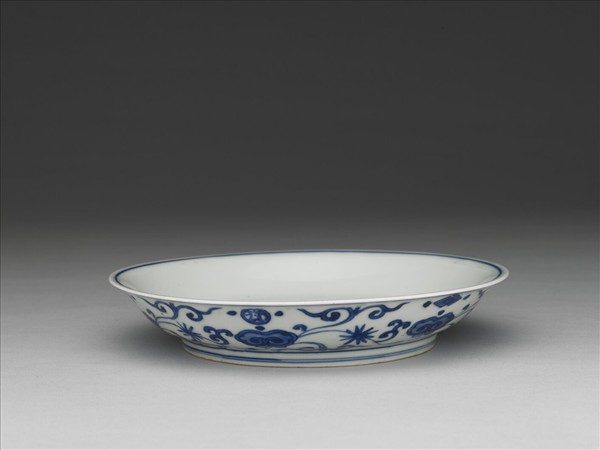 青花靈芝花卉紋盤
