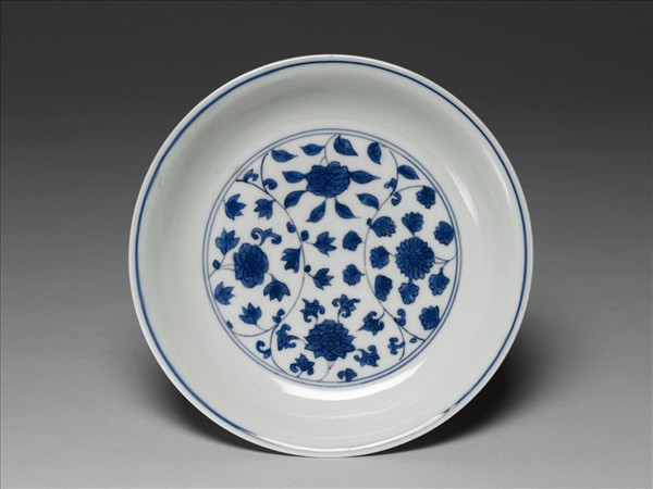 青花靈芝花卉紋盤