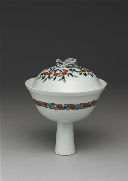 五彩花鳥紋高足蓋碗