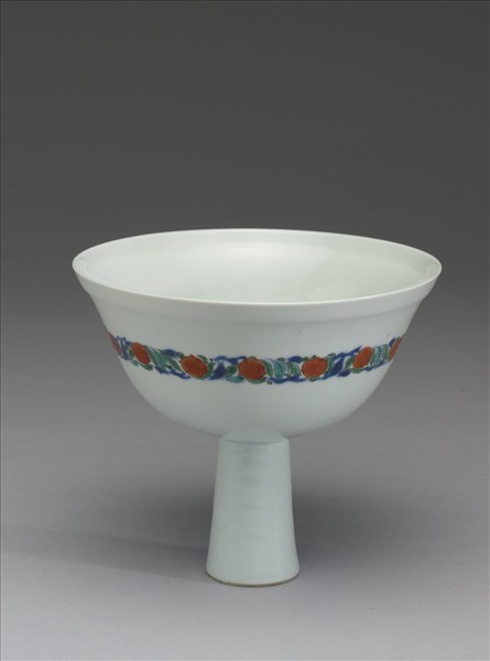 五彩花鳥紋高足蓋碗