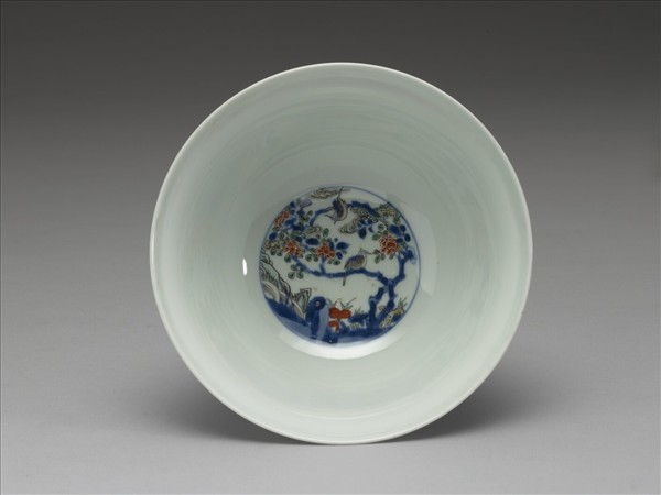 五彩花鳥紋高足蓋碗