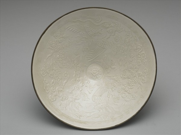 定窯 白瓷印花鳳凰牡丹紋碗