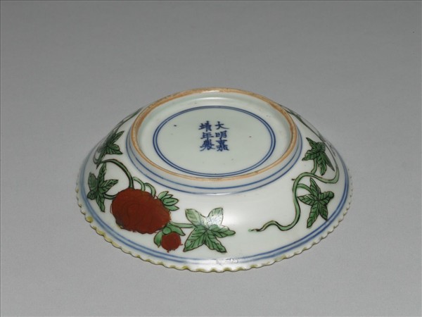 五彩花卉壽字碟