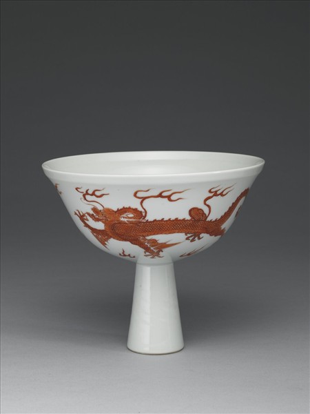 白瓷描紅雙龍紋高足蓋碗