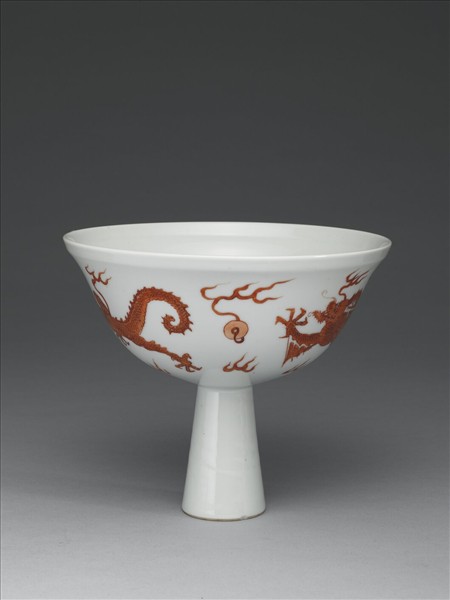白瓷描紅雙龍紋高足蓋碗