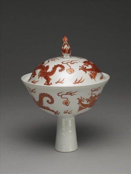 白瓷描紅雙龍紋高足蓋碗