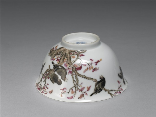 琺瑯彩紅葉八哥茶碗