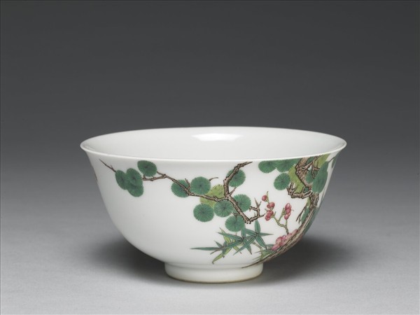 琺瑯彩歲寒三友茶碗