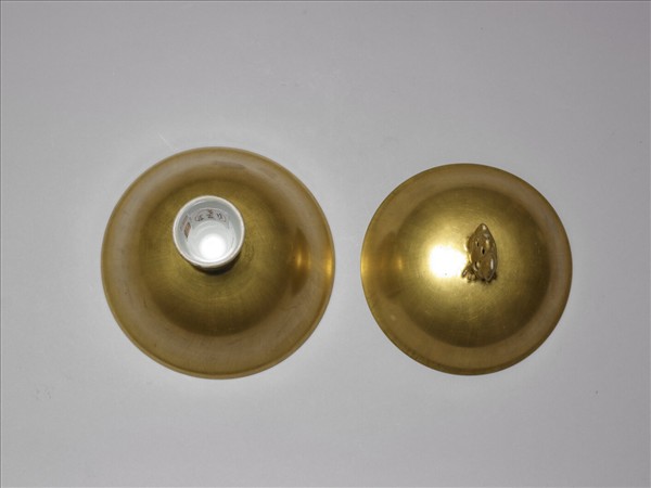 泥金釉萬壽齊天高足蓋碗