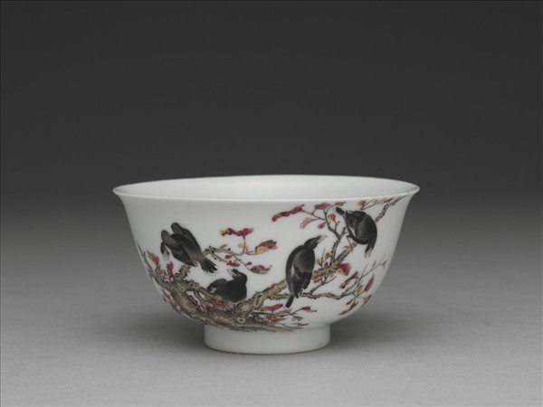 琺瑯彩紅葉八哥茶碗