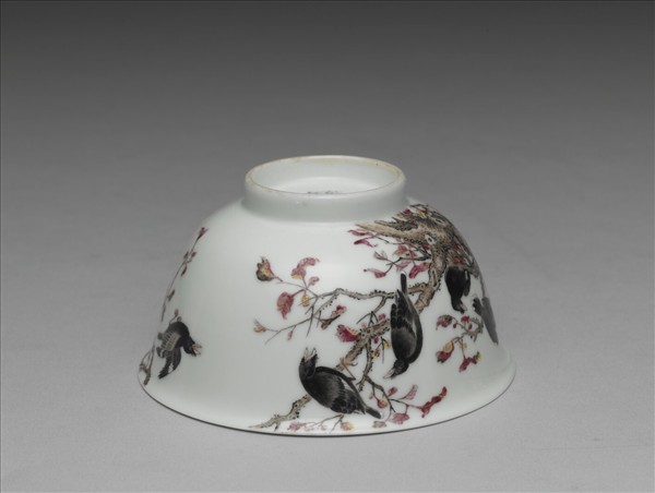 琺瑯彩紅葉八哥茶碗