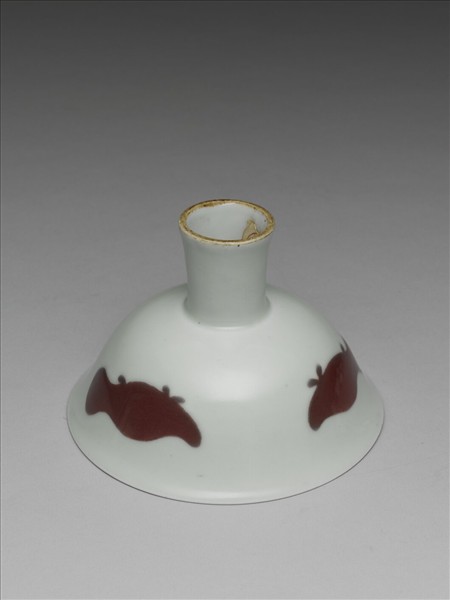 釉裡紅三魚紋高足碗