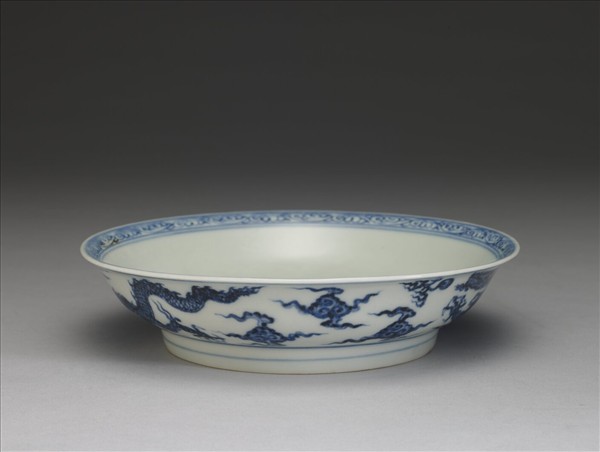 青花雙龍戲珠紋碗