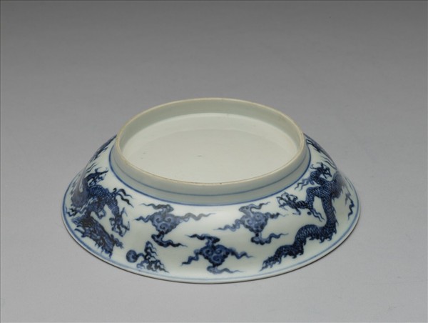 青花雙龍戲珠紋碗