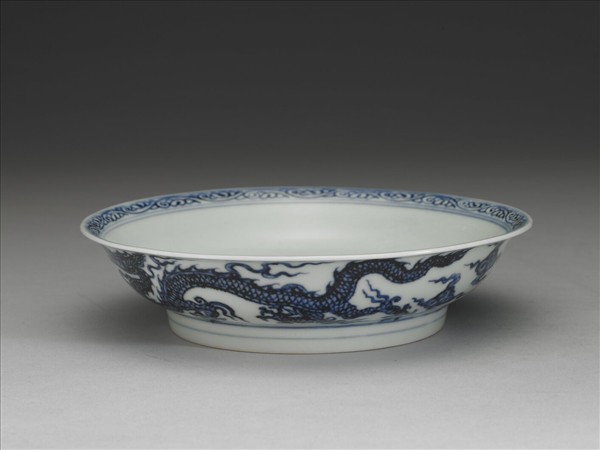 青花雙龍戲珠紋碗
