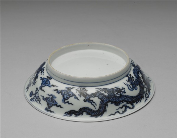 青花雙龍戲珠紋碗