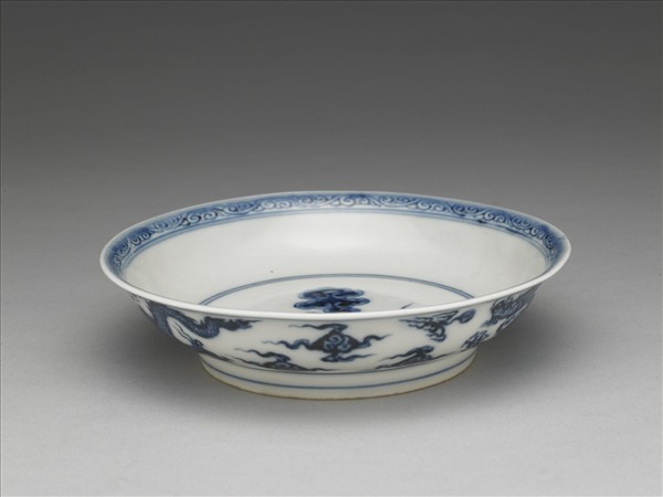 青花雙龍戲珠紋碗