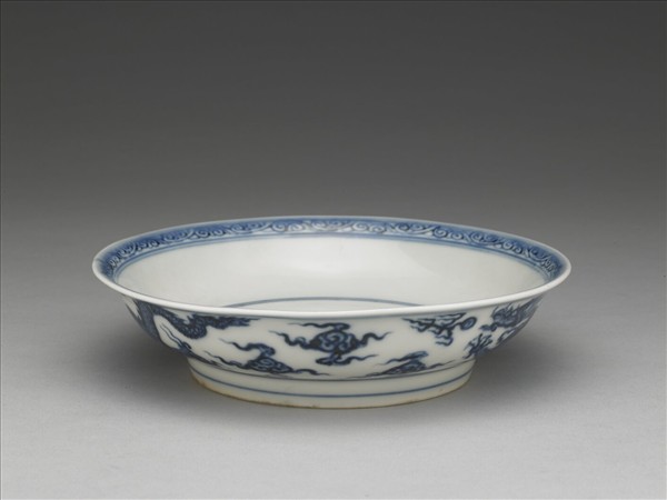 青花雙龍戲珠紋碗