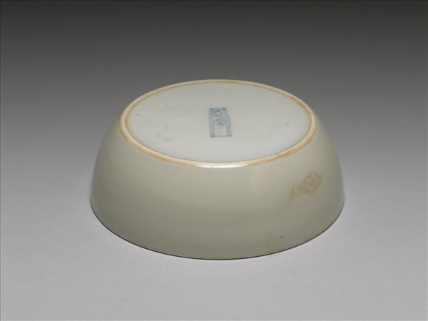 鬥彩十字杵紋洗