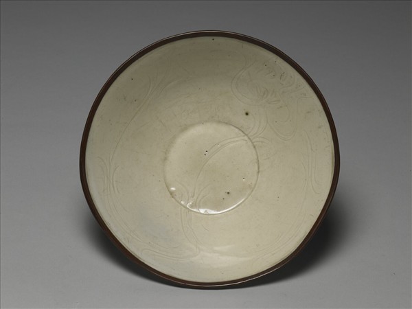 定窯 白瓷劃花碗