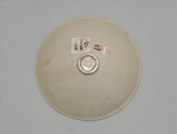 定窯 白瓷劃花斗笠碗