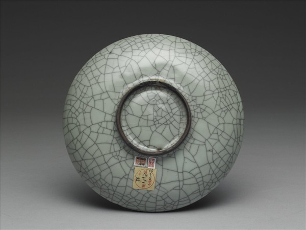 哥窯 青瓷葵口盤