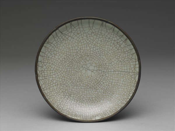 哥窯 青瓷葵口盤