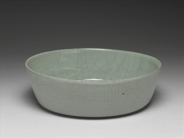 官窯 青瓷印花龍紋洗